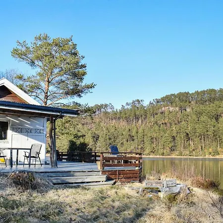Ferienhaus Lovely In Bjoa With Kitchen Utbjoa